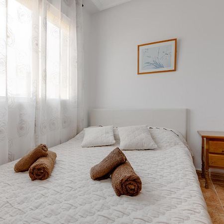 Apartment Ramon Gallud 204 Torrevieja Ngoại thất bức ảnh