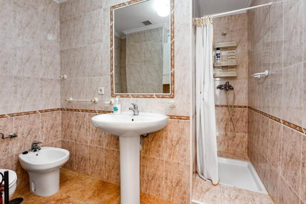 Apartment Ramon Gallud 204 Torrevieja Ngoại thất bức ảnh