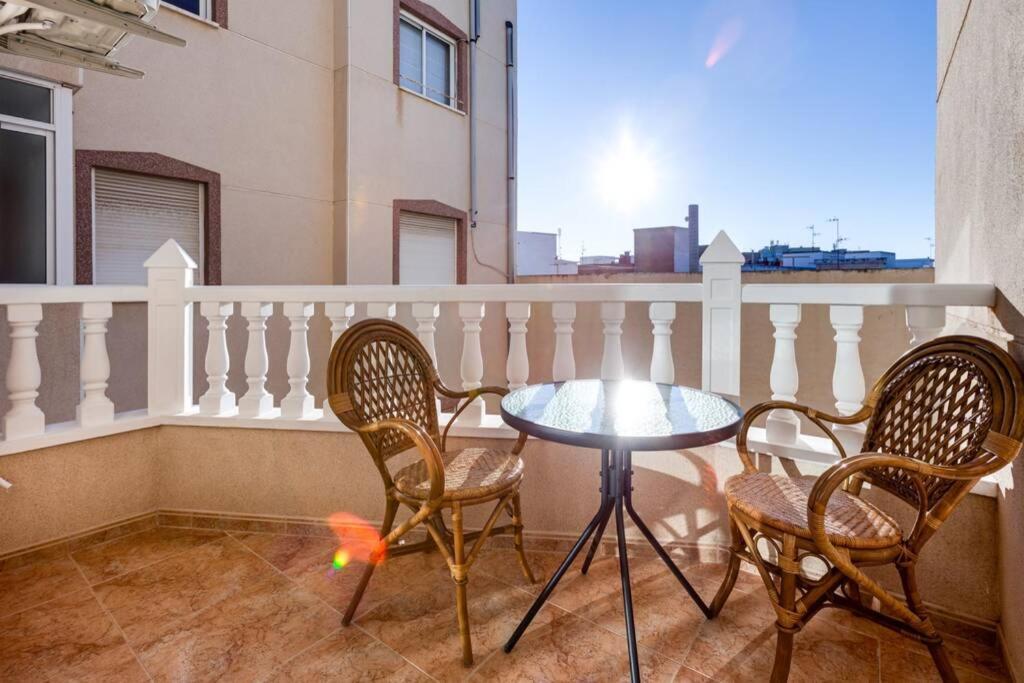Apartment Ramon Gallud 204 Torrevieja Ngoại thất bức ảnh